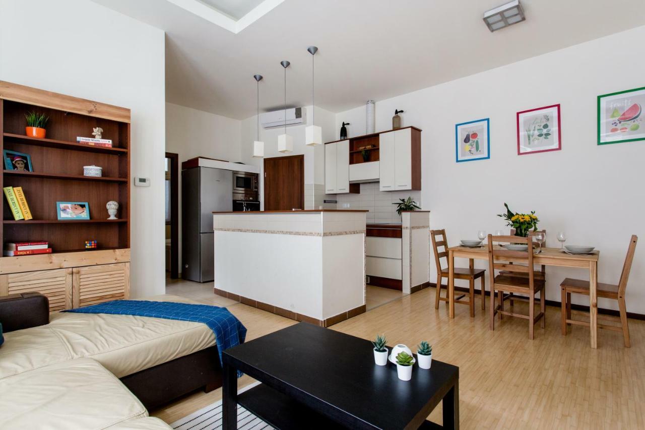 Apartamento Downtown Delight Near The Basilica Budapest Exterior foto