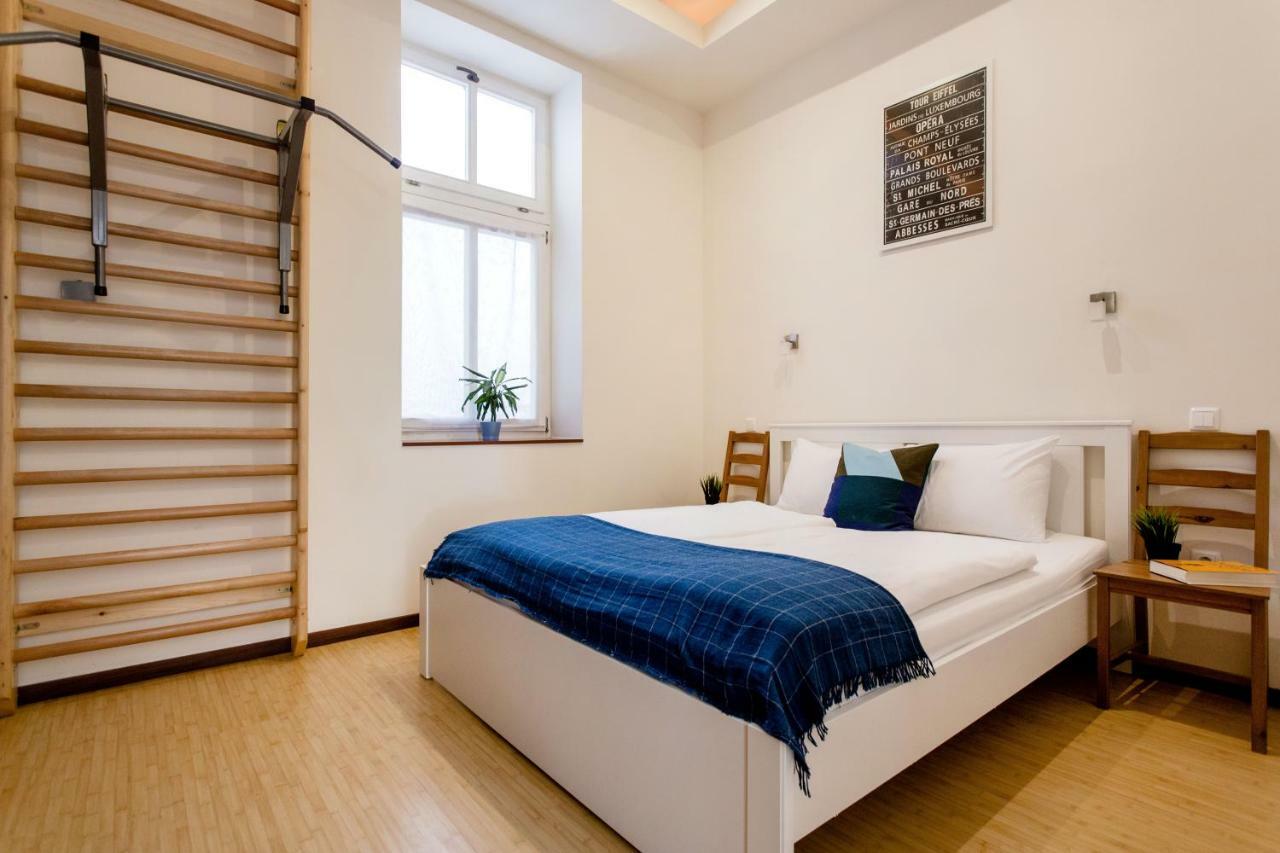 Apartamento Downtown Delight Near The Basilica Budapest Exterior foto