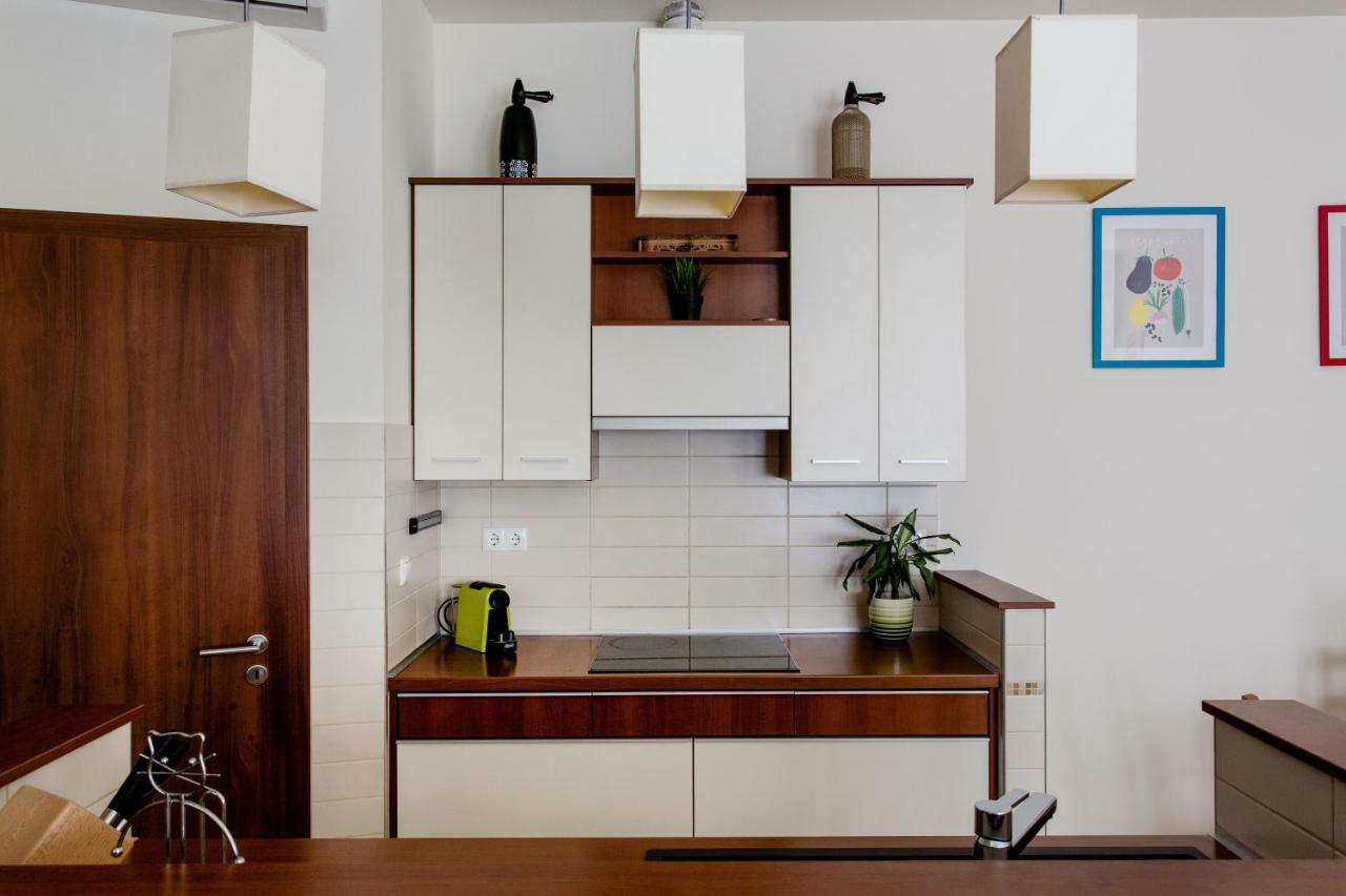 Apartamento Downtown Delight Near The Basilica Budapest Exterior foto