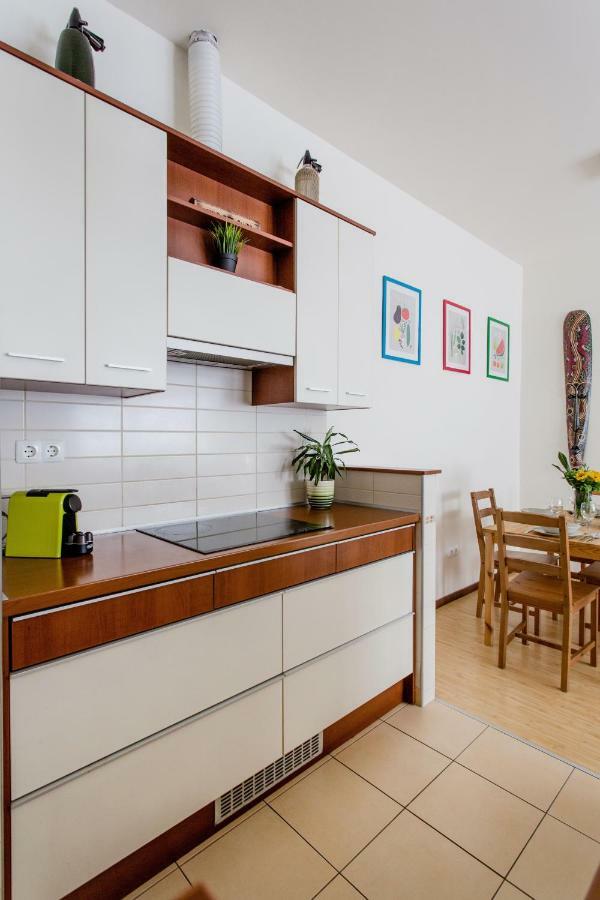 Apartamento Downtown Delight Near The Basilica Budapest Exterior foto